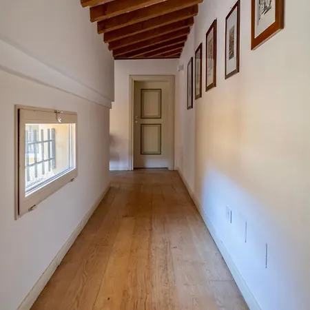 Penthouse In Palazzo San Donnini Apartment